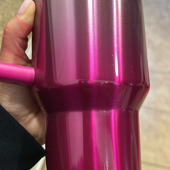 40oz Stanley Ombre tumbler. - Picture 6 of 6